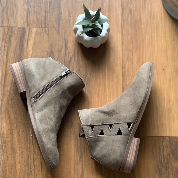 Lucky Brand Shoes - New Lucky Brand cutout booties boots